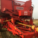 4360 Dewulf RDT 952 2 row potato harvester with bunker
