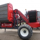 4774 Dewulf GBC carrot harvester 1 row with 3 ton bunker