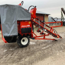 5555 Dewulf P3K carrot harvester with elevator