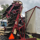 5663 Simon carrot harvester 2 row selfpropelled