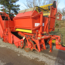 5797 Grimme SE75-30 potato harvester
