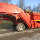5797 Grimme SE75-30 potato harvester