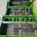 5867 Standen Statesman potato harvester