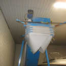 5958 Big bag filler with electric fall breaker