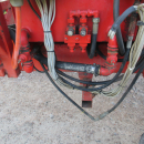 6037 Simon carrot harvester 1 row with bunker