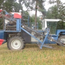 6039 Asa-Lift SP-200 E carrot harvester