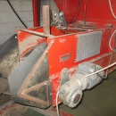 3511 Tong silo med elevatorer mm