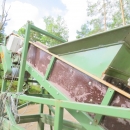 3914 Schouten lådvändare med transportör/elevator