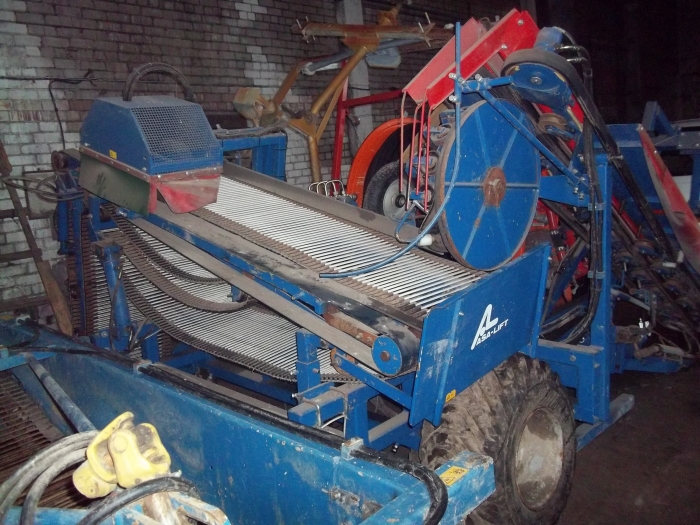 3323 ASA-LIFT leek harvester 1 row mounted