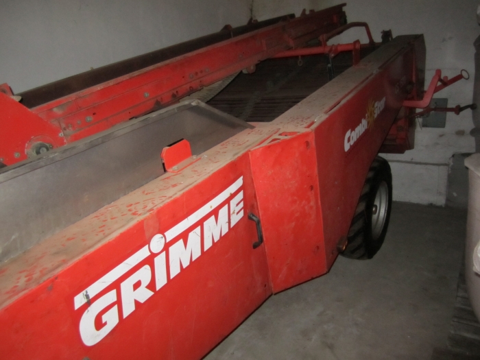 3197 GRIMME CS 1500 stensträngläggare med elevator