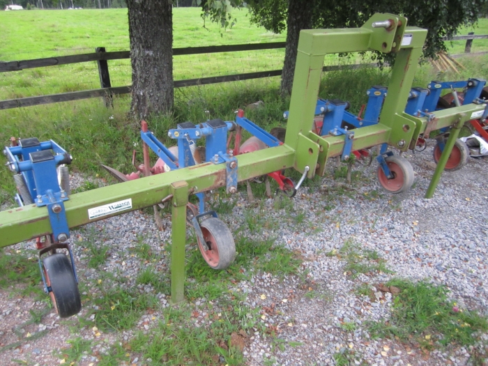 3192 Baselier disc ridger 4 row