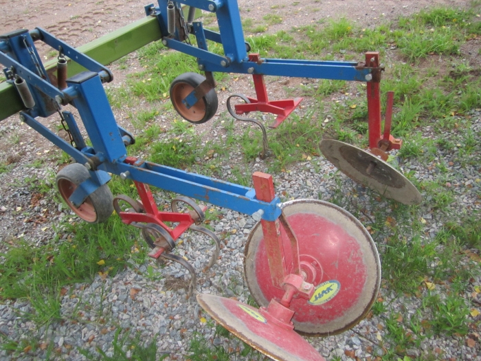 3192 Baselier disc ridger 4 row