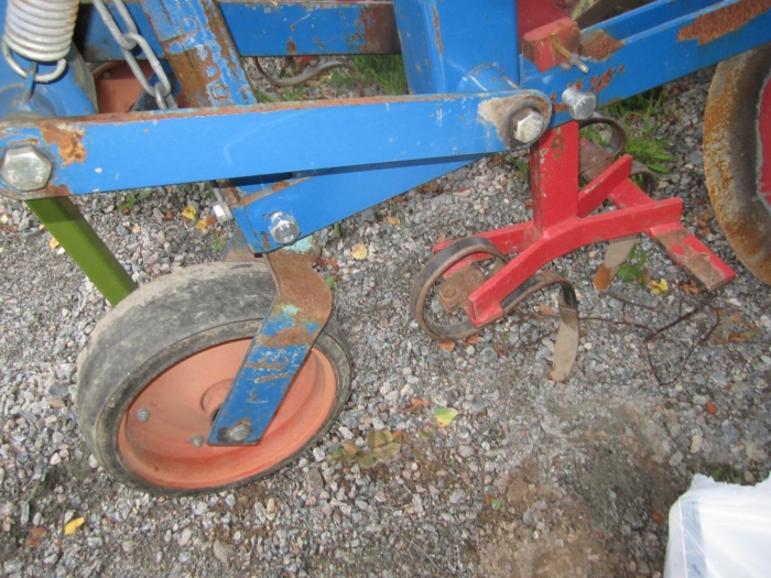 3192 Baselier disc ridger 4 row