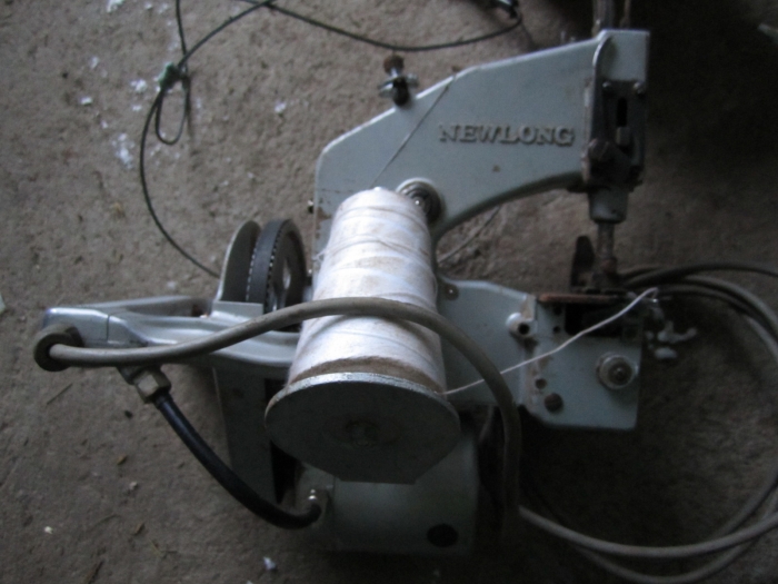 3191 NEWLONG symaskin handmodell med hängare