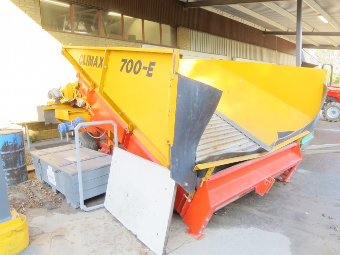 5043 Climax receiving hopper 700-E