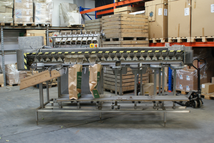 5289 Newtec bagger and weigher for BAKED POTATOES