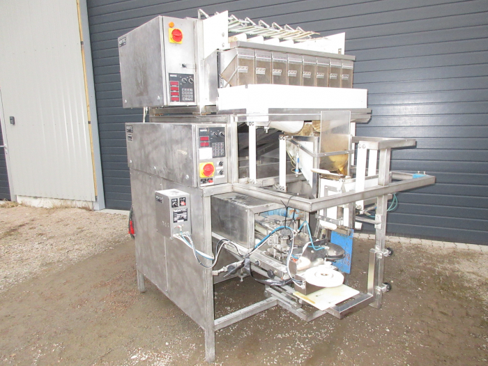 5343 Newtec 2000/G40 Waage und tütenmaschine