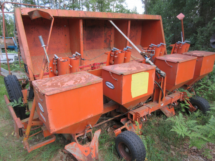5470 Underhaug UN potatissättare 4x85