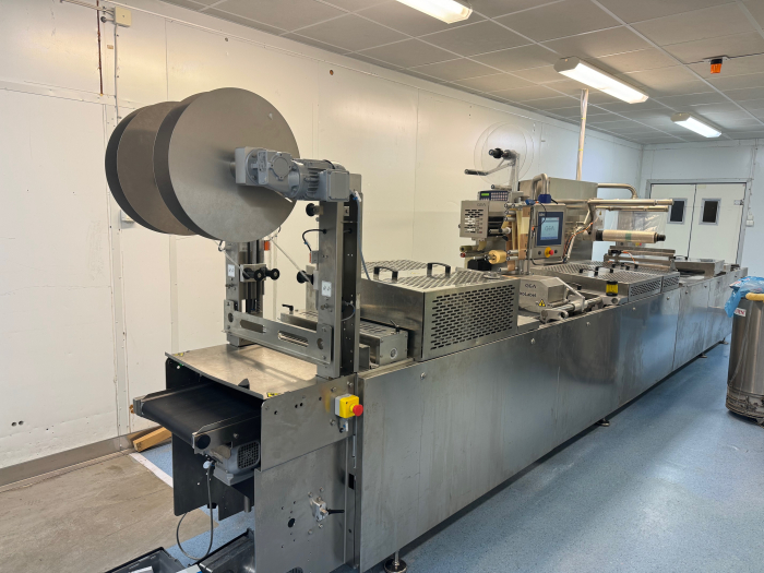 6111 GEA Thermoformer PowerPak ST420 year 2019 with printer. 