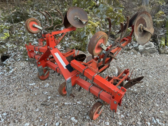 6223 Checchi Magli disc ridger