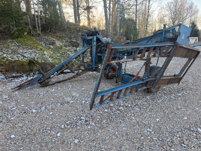 6224 Asa-Lift Möhrenroder mit Rollenbahn