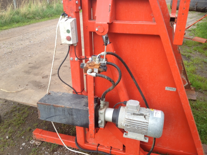 3436 EKKO lådvändare hydraulisk 135 cm bredd