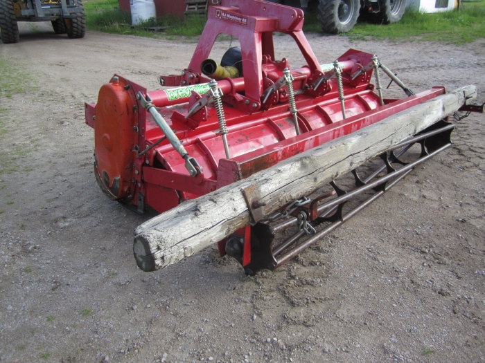 3446 Breviglieri jordfräs med ribbvält 230 cm 