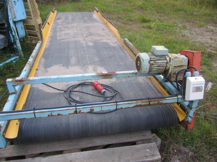 3470 EMVE screen grader 270 cm wide
