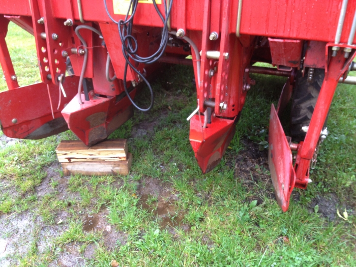 3485 Grimme GL32B 2 rad potatissättare årsm 2009