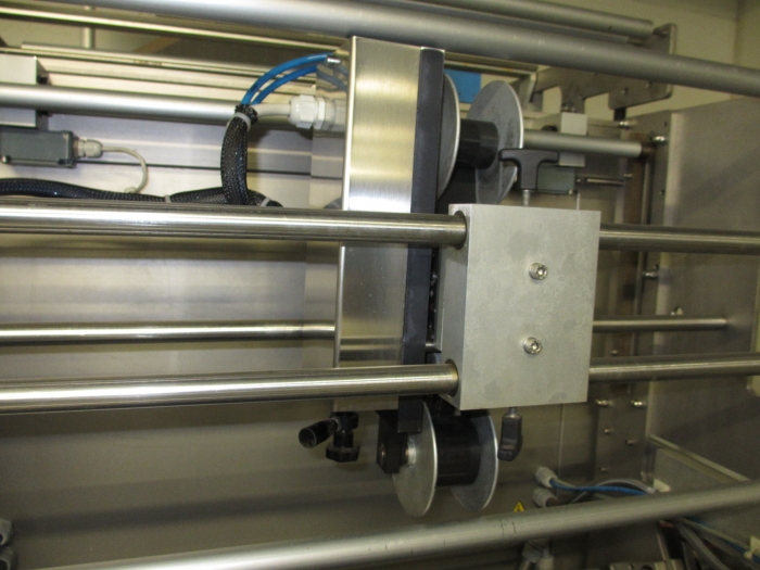 3536 Miele complete weigher and vertical packaging machine
