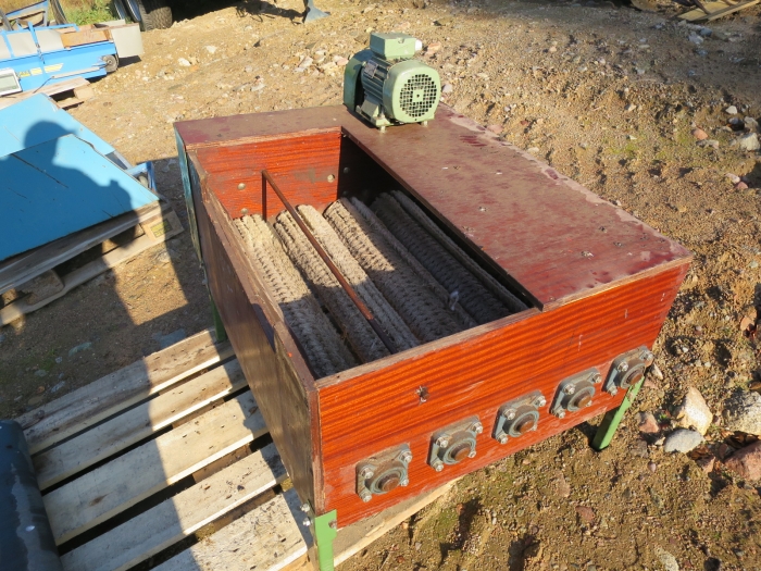 3891 Schouten borstmaskin 