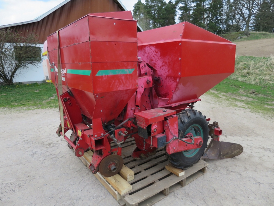4102 Kverneland UN 3000 2 rad potatissättare