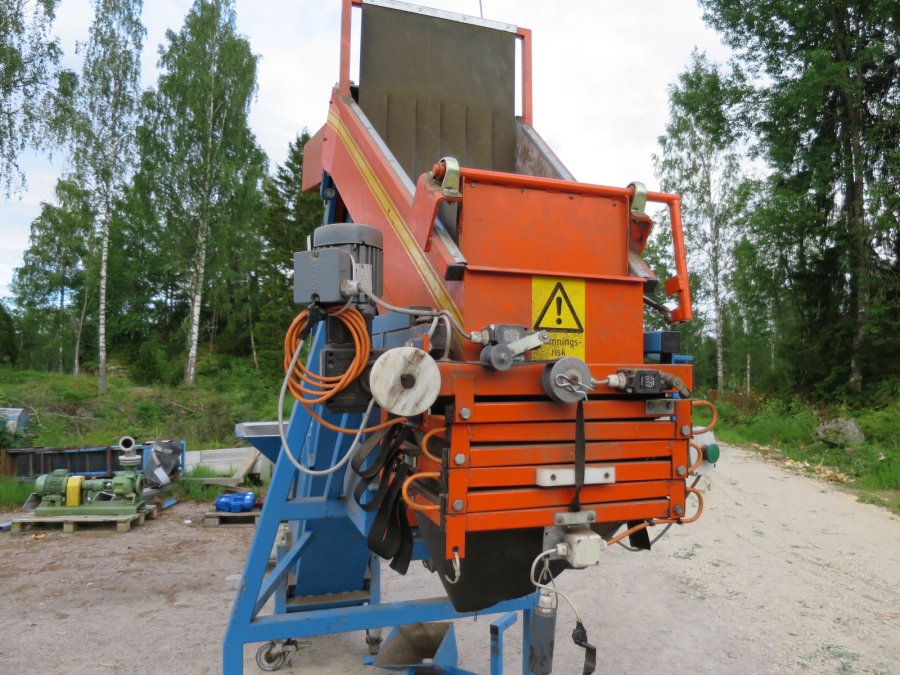 4121 EMVE automatvåg / oktabinfyllare till morötter potatis etc