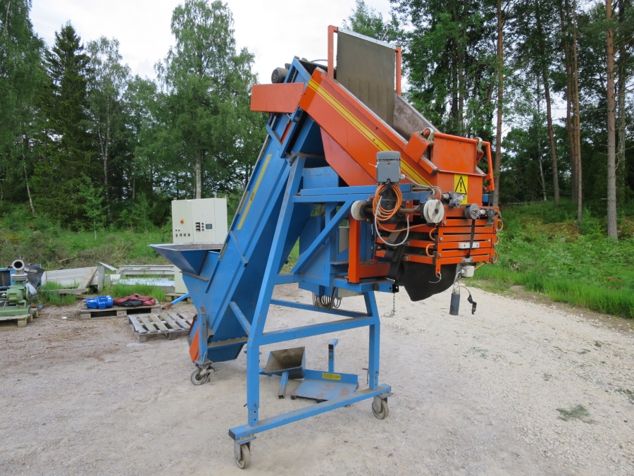 4121 EMVE automatvåg / oktabinfyllare till morötter potatis etc