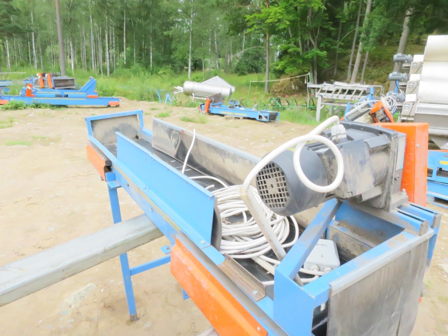 4146 EMVE transportör 2200x350 mm