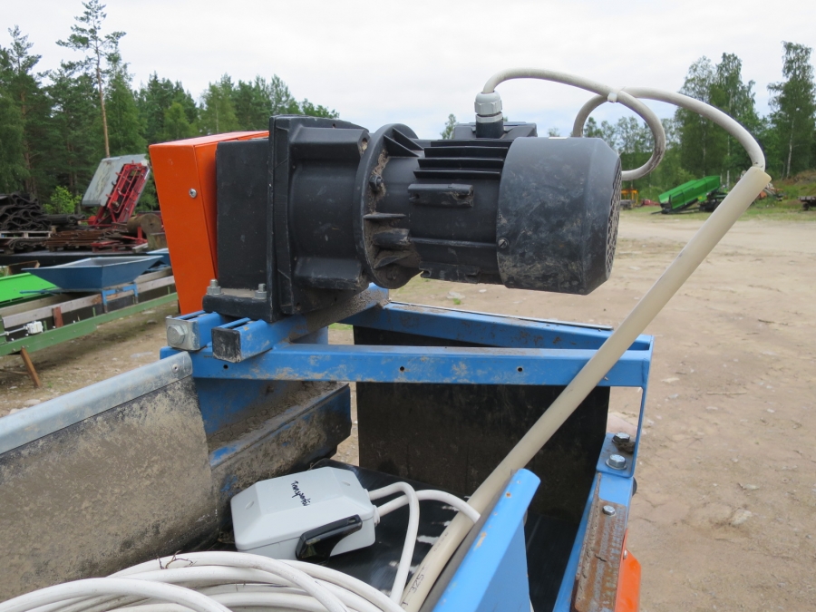 4146 EMVE transportör 2200x350 mm