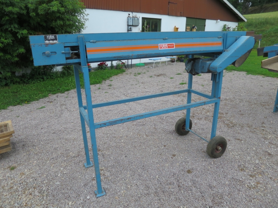4157 EMVE Verlesetisch