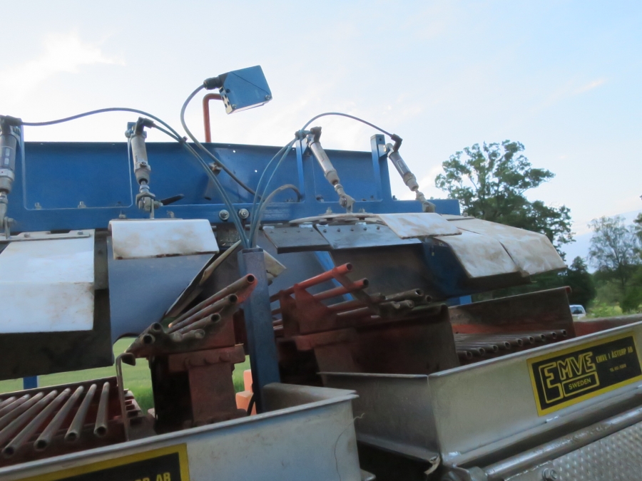 4165 EMVE BE 5000 Papiermaschine + EMVE Doppelwaage