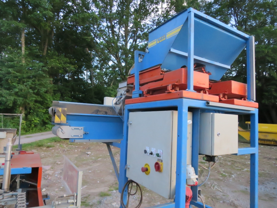 4165 EMVE BE 5000 Papiermaschine + EMVE Doppelwaage