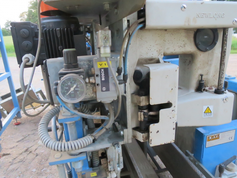 4165 EMVE BE 5000 Papiermaschine + EMVE Doppelwaage