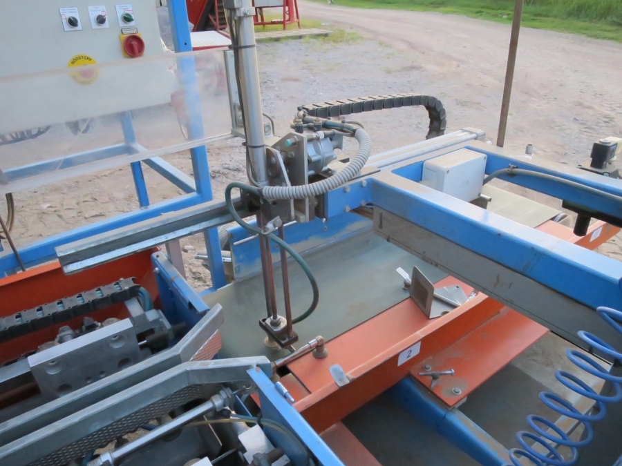 4165 EMVE BE 5000 Papiermaschine + EMVE Doppelwaage