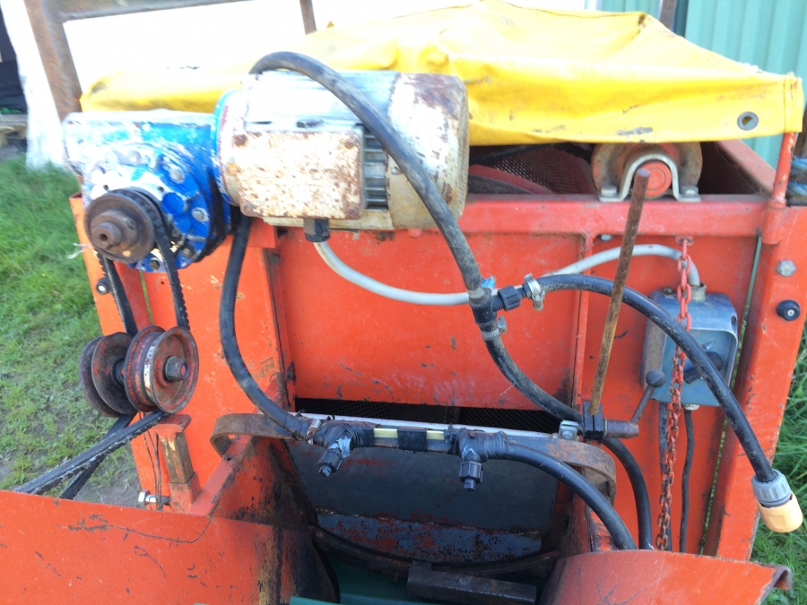 4173 EKKO Kartoffelwaschmaschine 1 m Trommel KLEINE