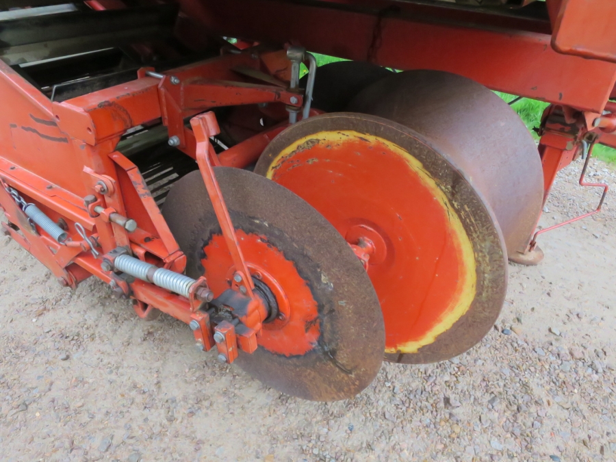 4201 Kverneland UN2100 Kartoffelroder