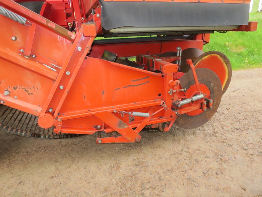 4201 Kverneland UN2100 Kartoffelroder