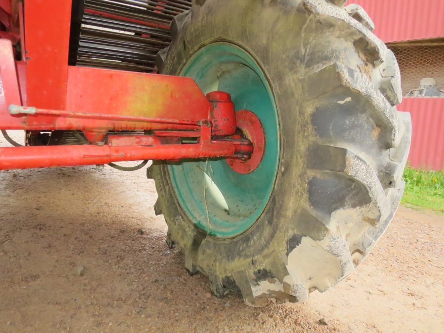 4201 Kverneland UN2100 Kartoffelroder