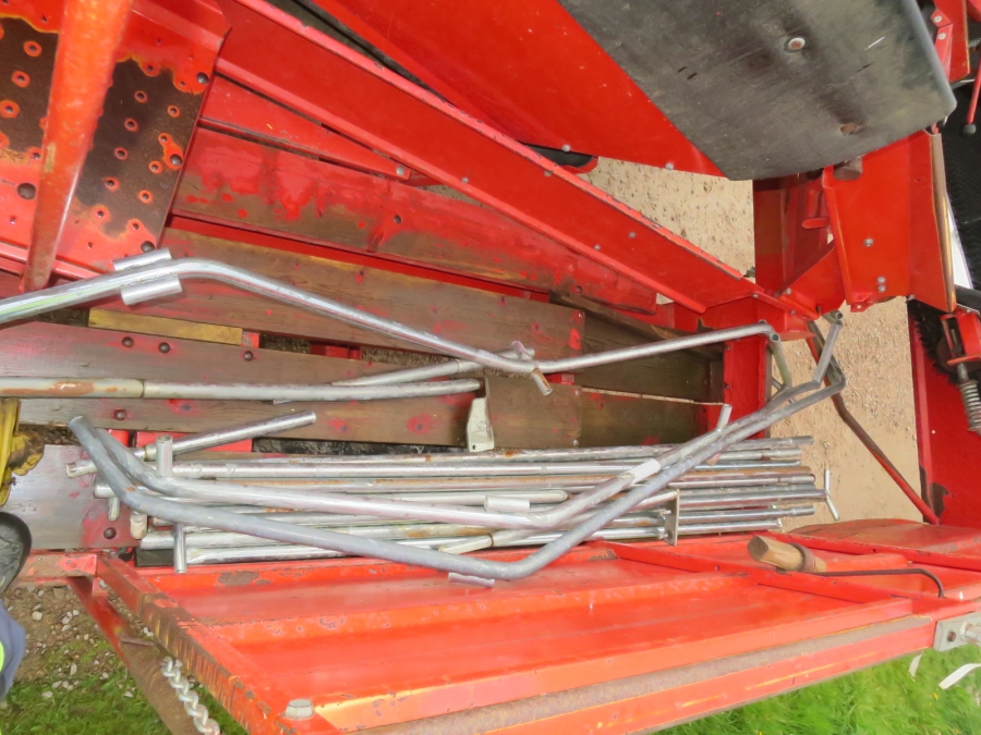 4201 Kverneland UN2100 Kartoffelroder