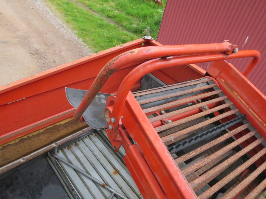 4201 Kverneland UN2100 Kartoffelroder