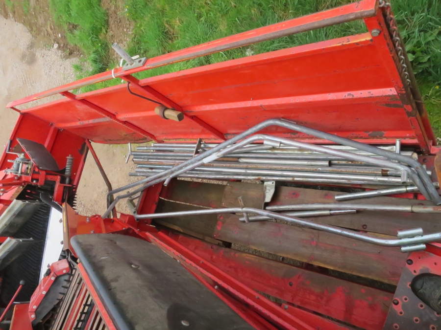 4201 Kverneland UN2100 Kartoffelroder