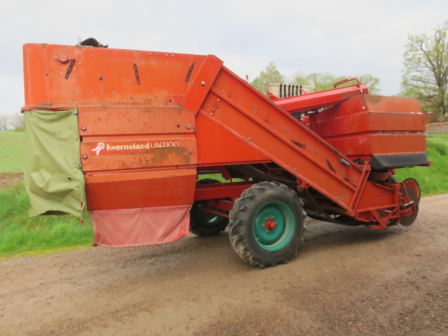 4201 Kverneland UN2100 Kartoffelroder