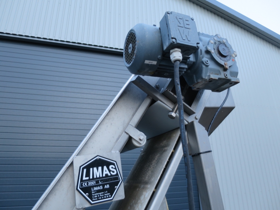 4226 LIMAS feeding conveyor 2400x250 mm